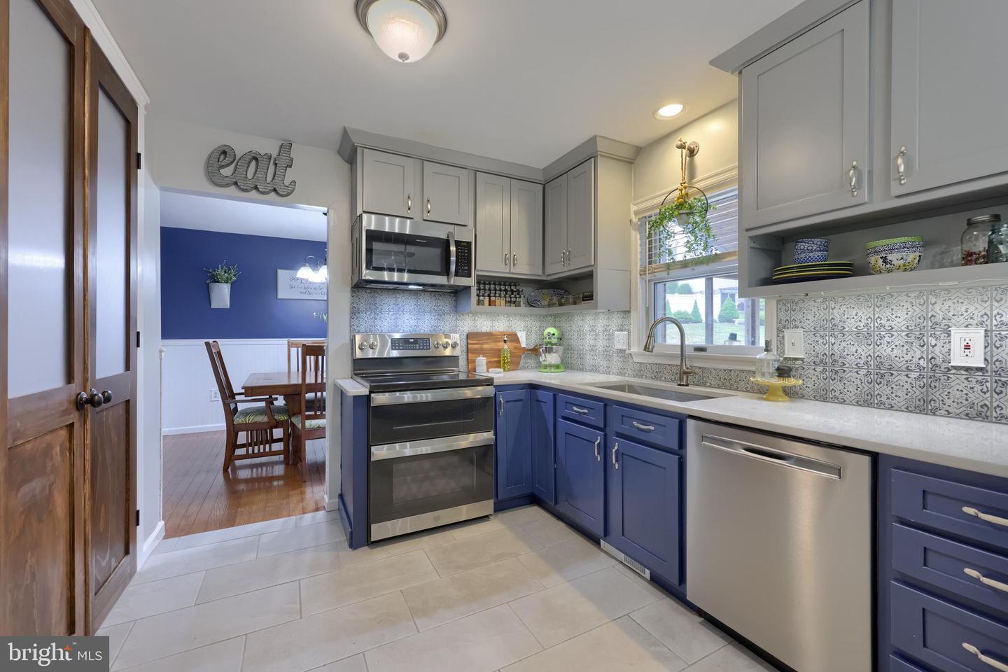 323 Knights Bridge Way, Lititz, PA 17543 — photo 3