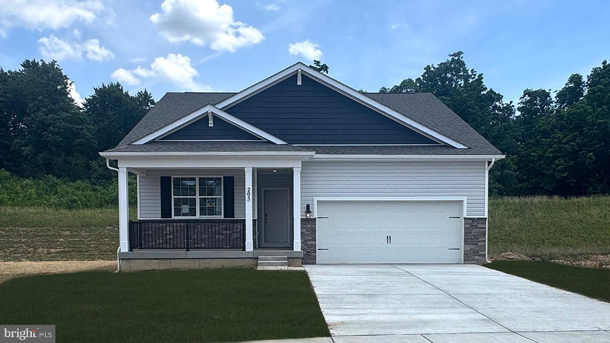 205 Lindsey Dr — photo