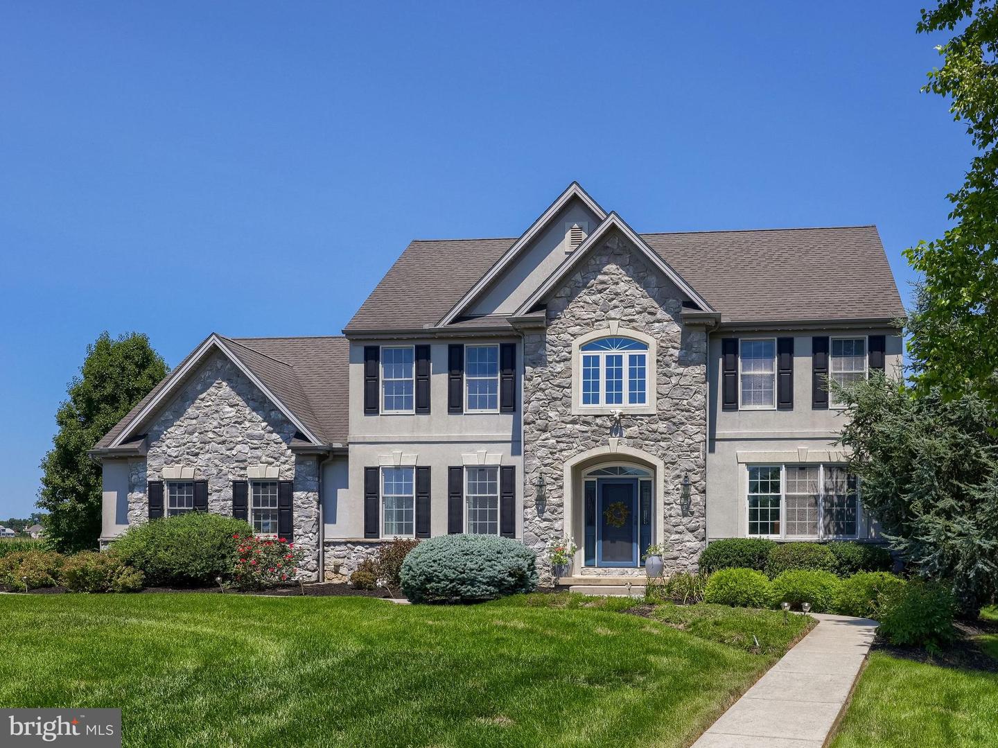 309 Chadwyck Ln — photo