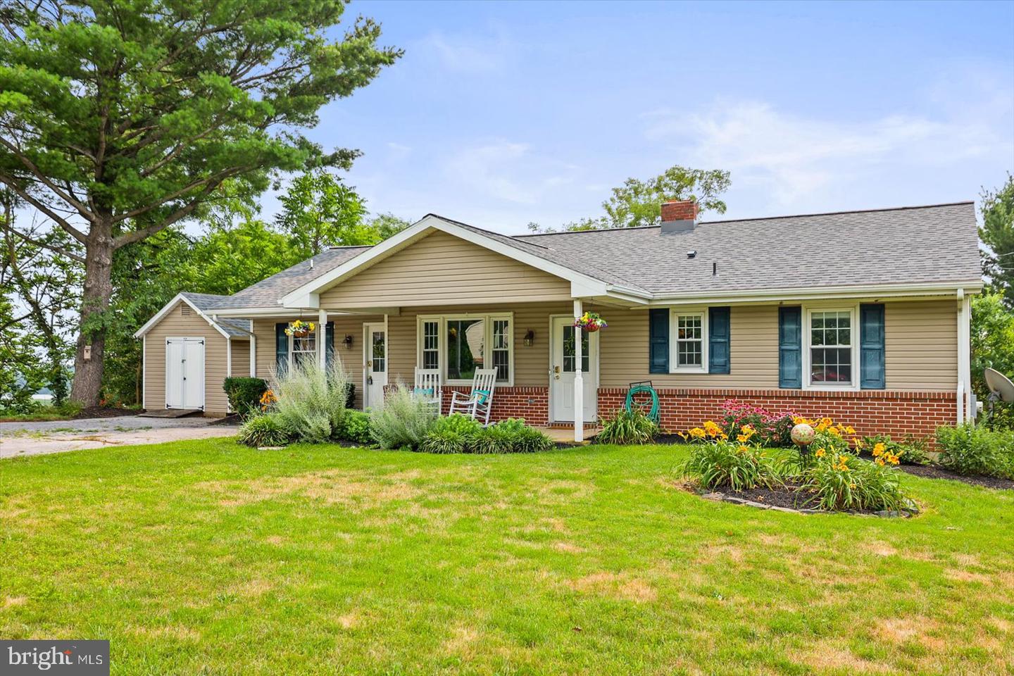 1562 RIDGE ROAD, ELIZABETHTOWN PA 17022