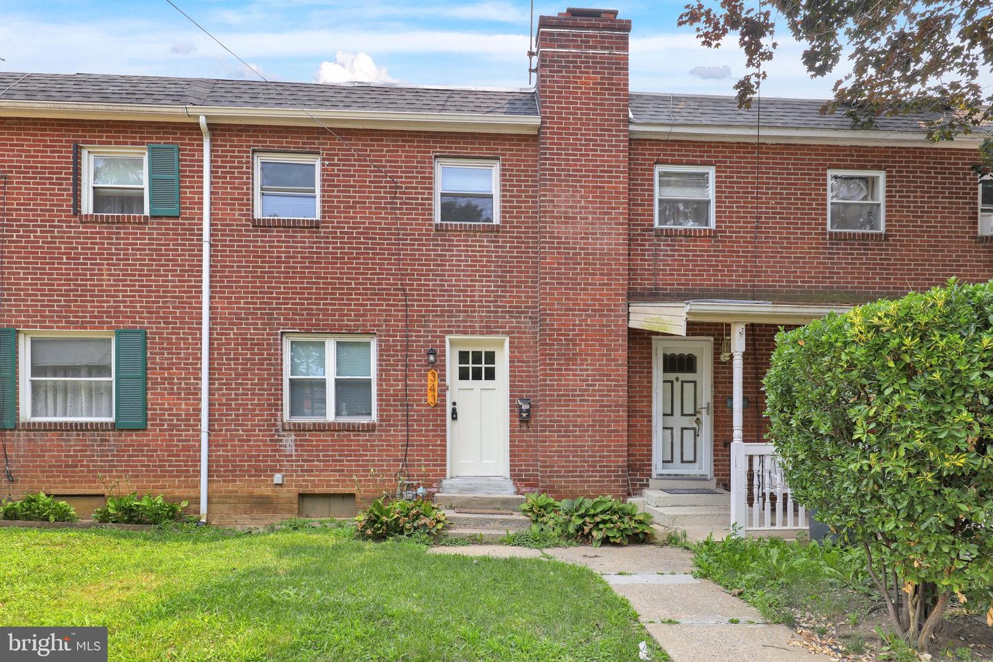 343 S Marshall St — photo