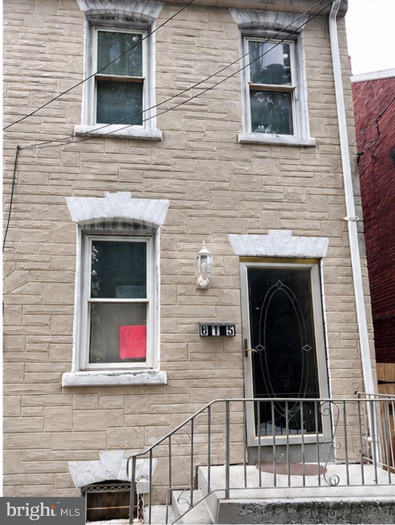 615 High St — photo