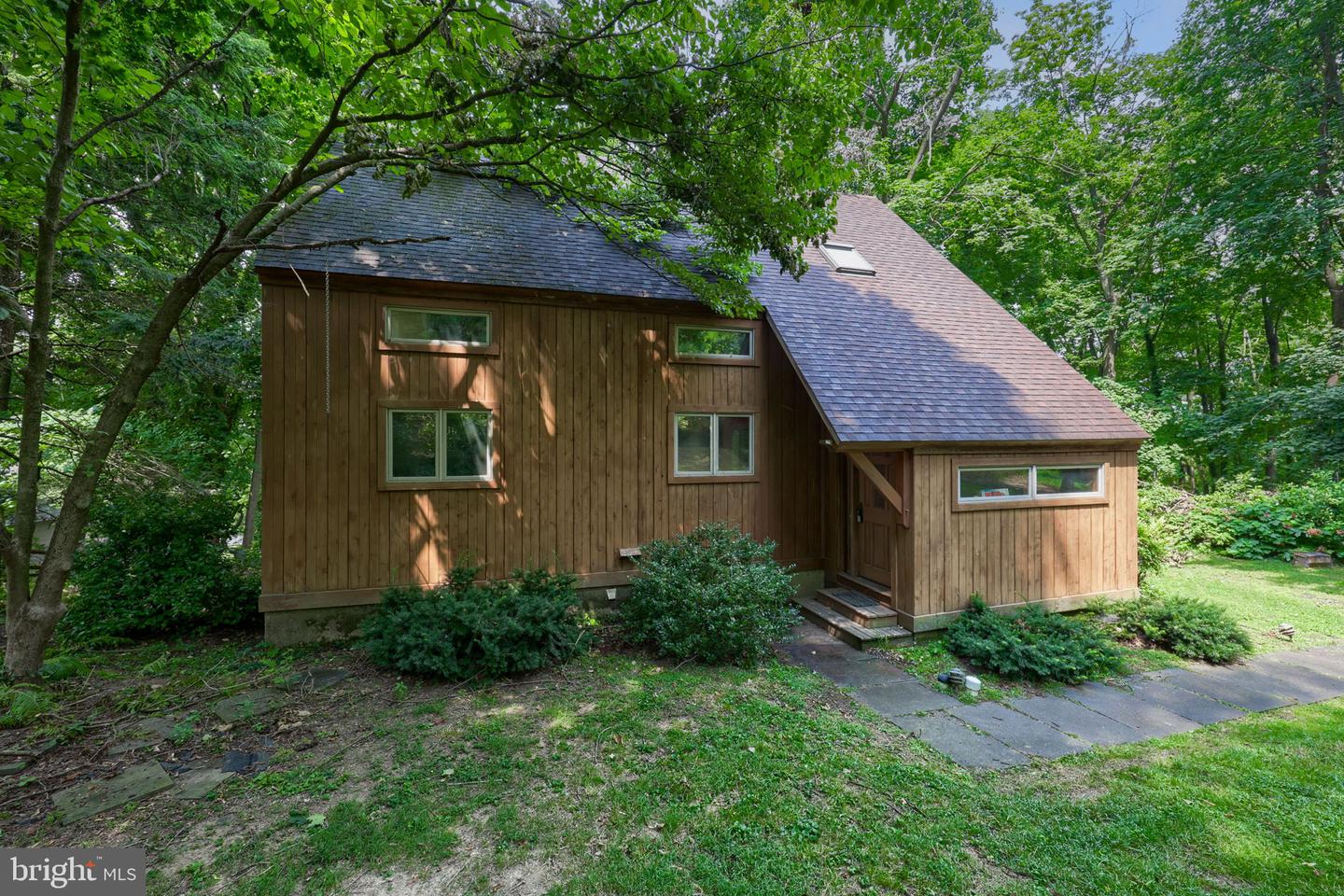 355 Arbor Road, Lancaster, PA 17601