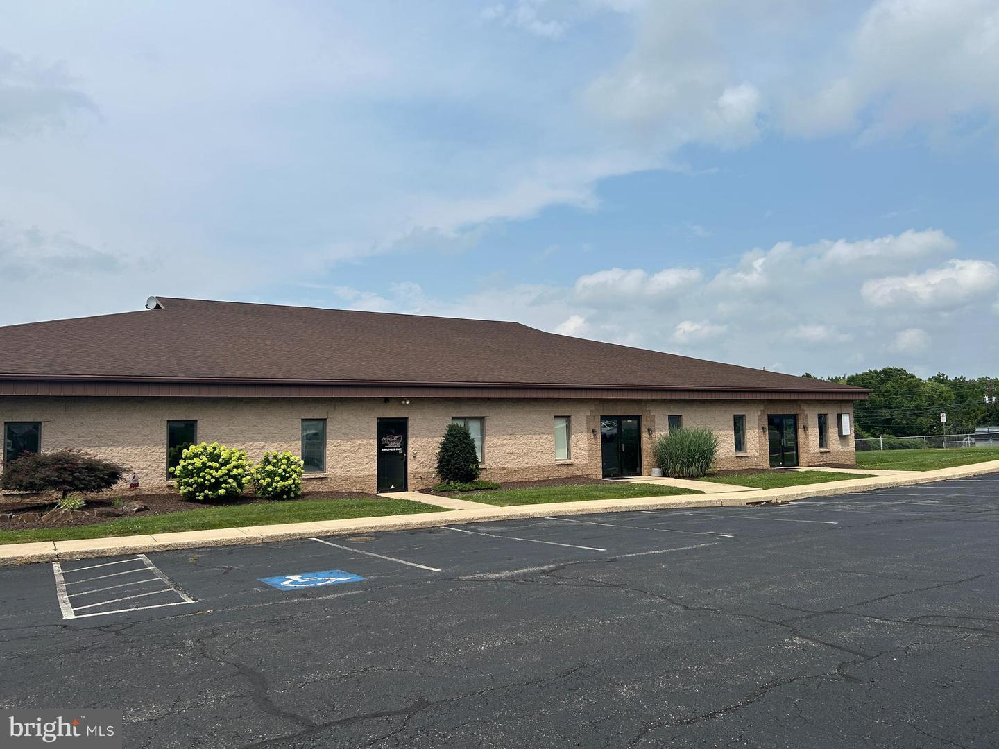 221 Rohrerstown Rd #rear Suite, Lancaster, PA 17603 — photo 2