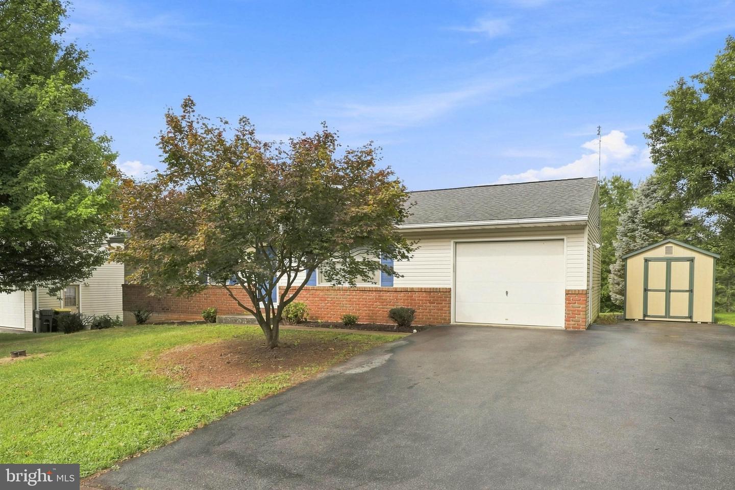 4 Barnhill Road, Denver, PA 17517 — photo 3