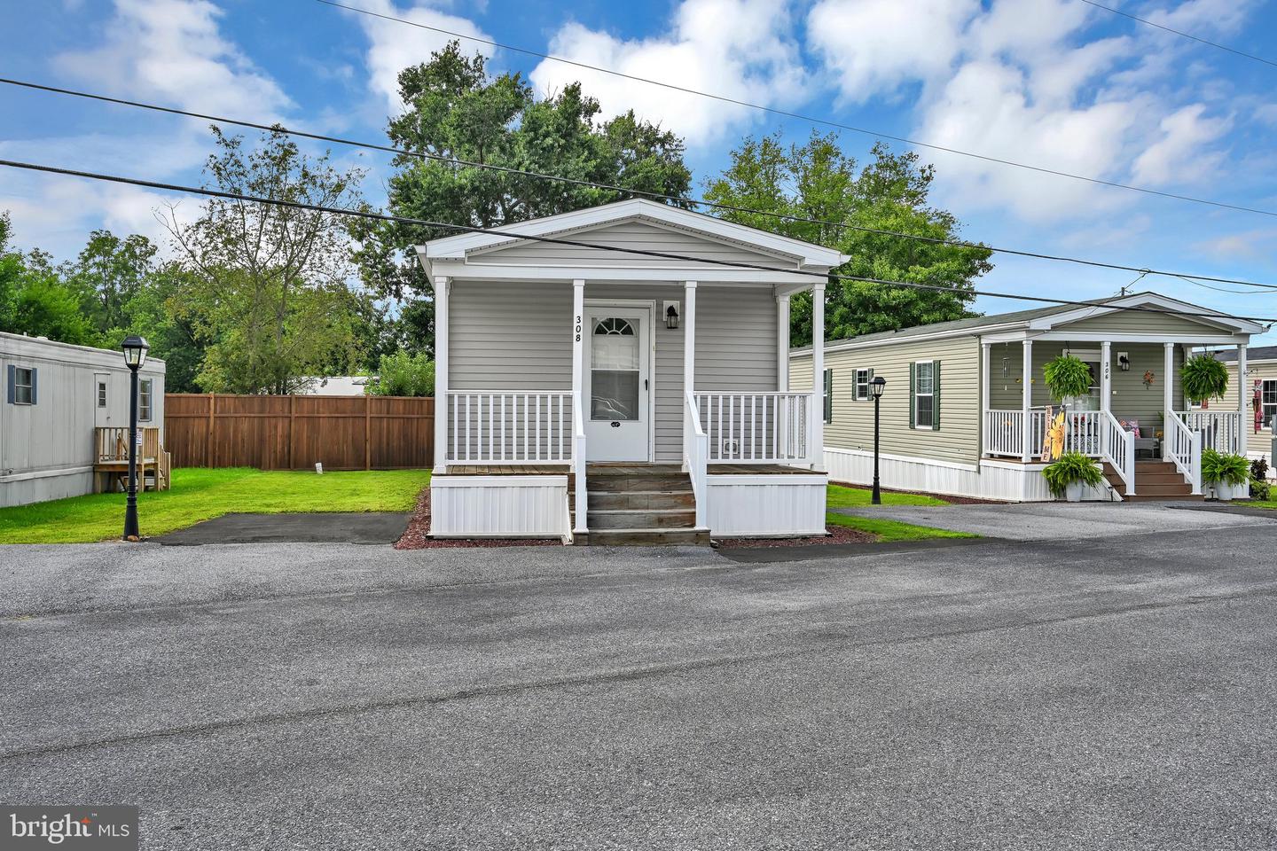 308 Don Dr — photo