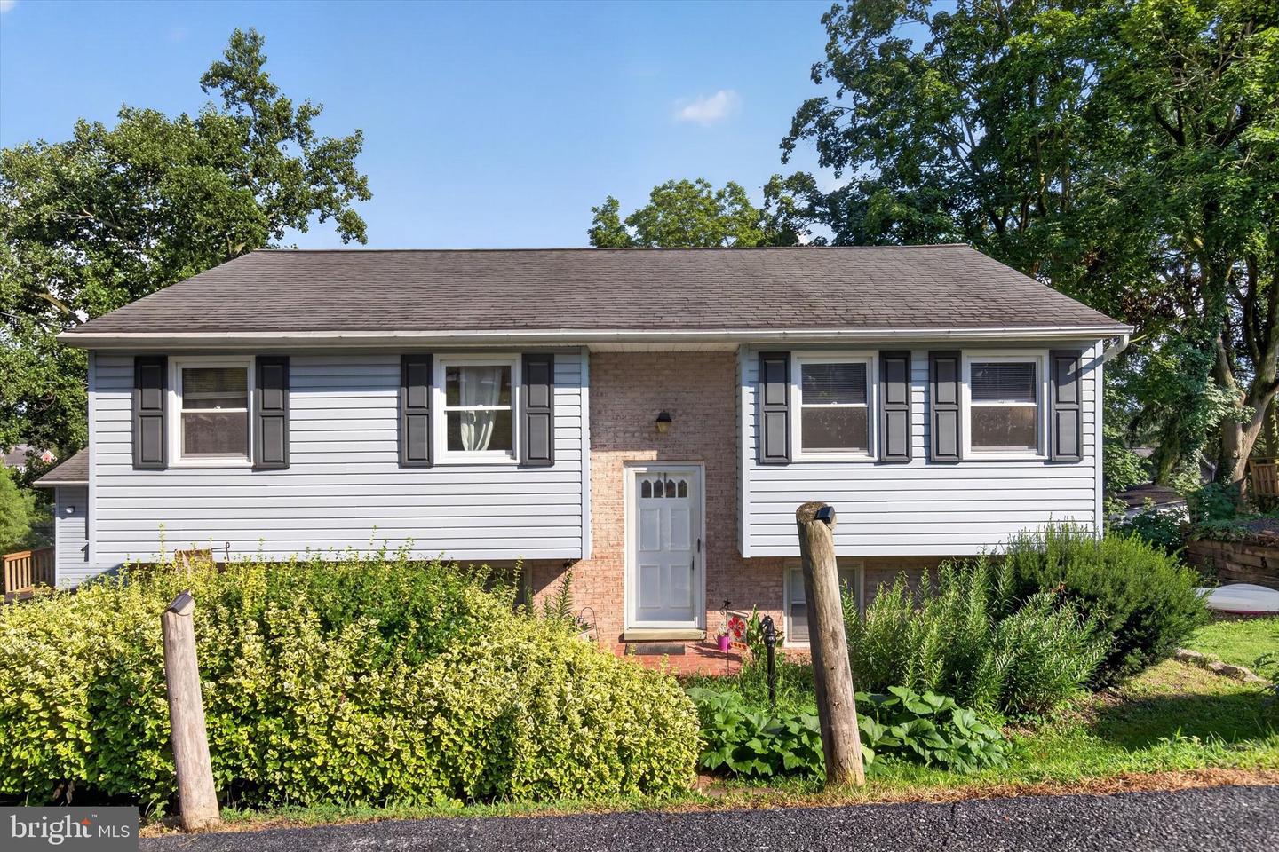 500 RAMBLER ROAD, MANHEIM PA 17545