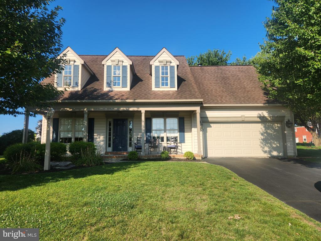 342 N Locust Street, Lititz PA 17543 — photo 3