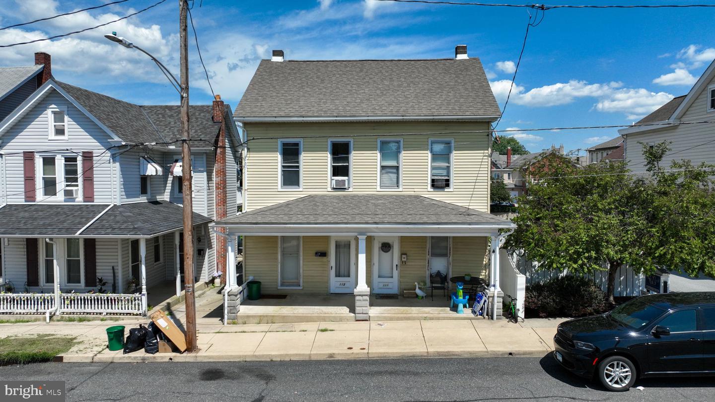 111 W Franklin St — photo