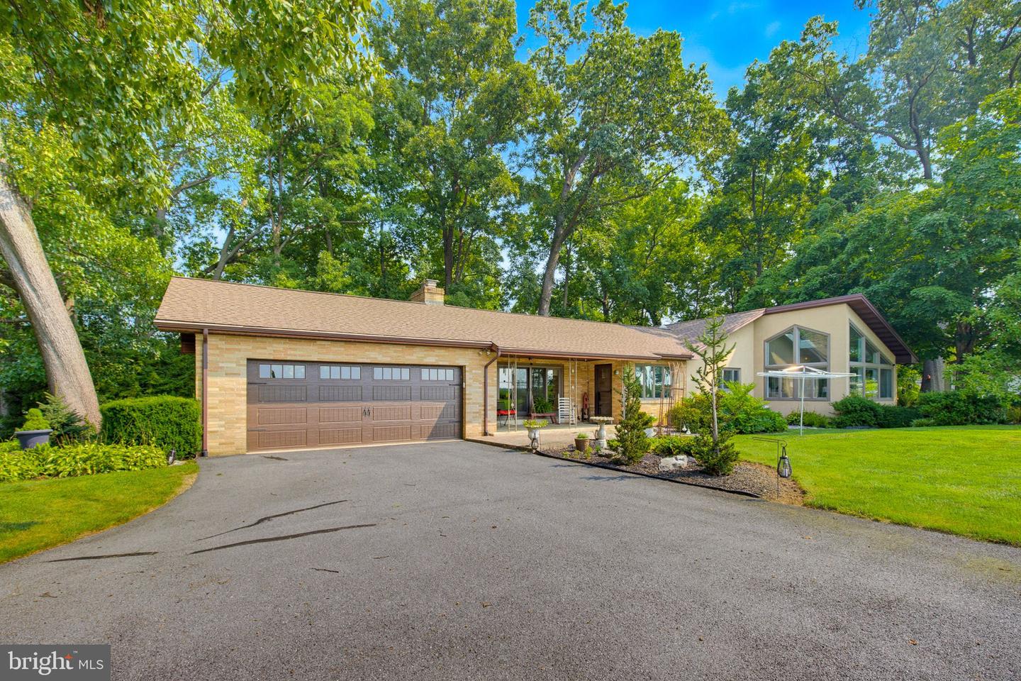 1772 Becker Road, Manheim, PA 17545