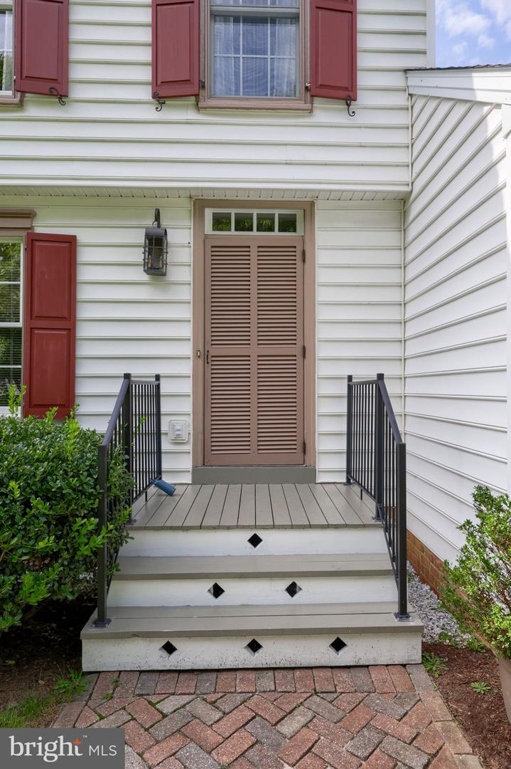 348 Squire Lane, Lititz, PA 17543 — photo 2