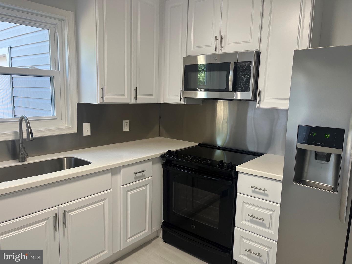 404 Cardinal Road, Lititz, PA 17543 — photo 3