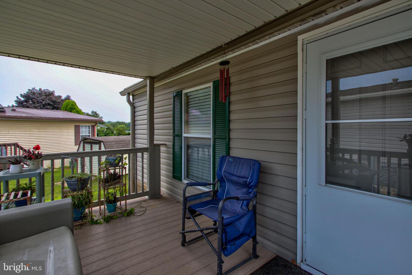 106 Falcon Ct — photo