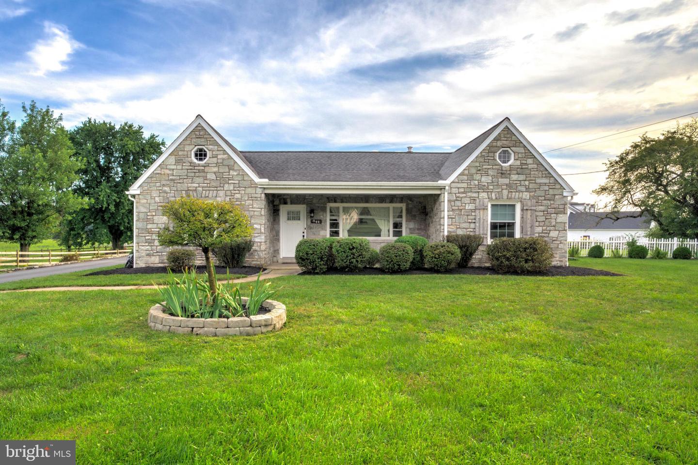 844 W Swartzville Rd — photo