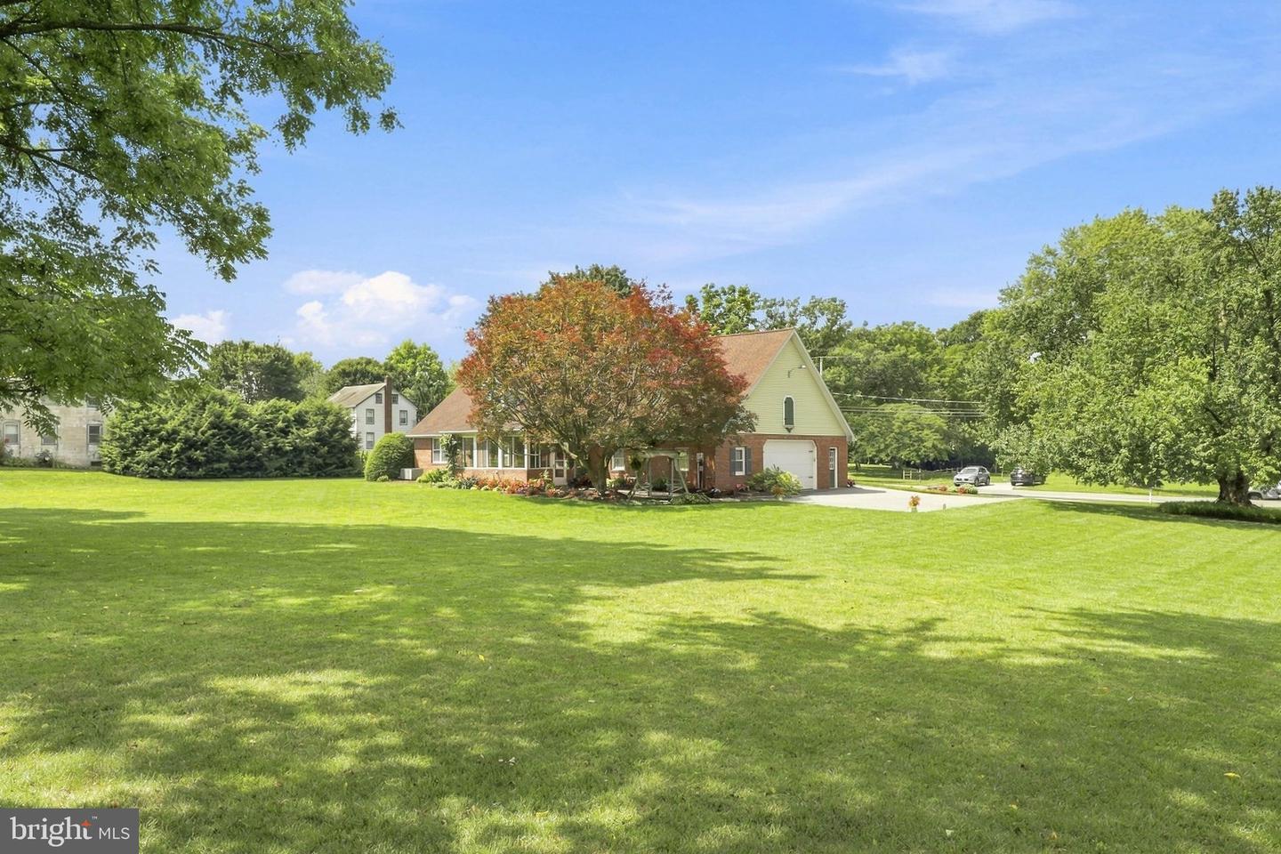 1529 Eshelman Mill Rd — photo