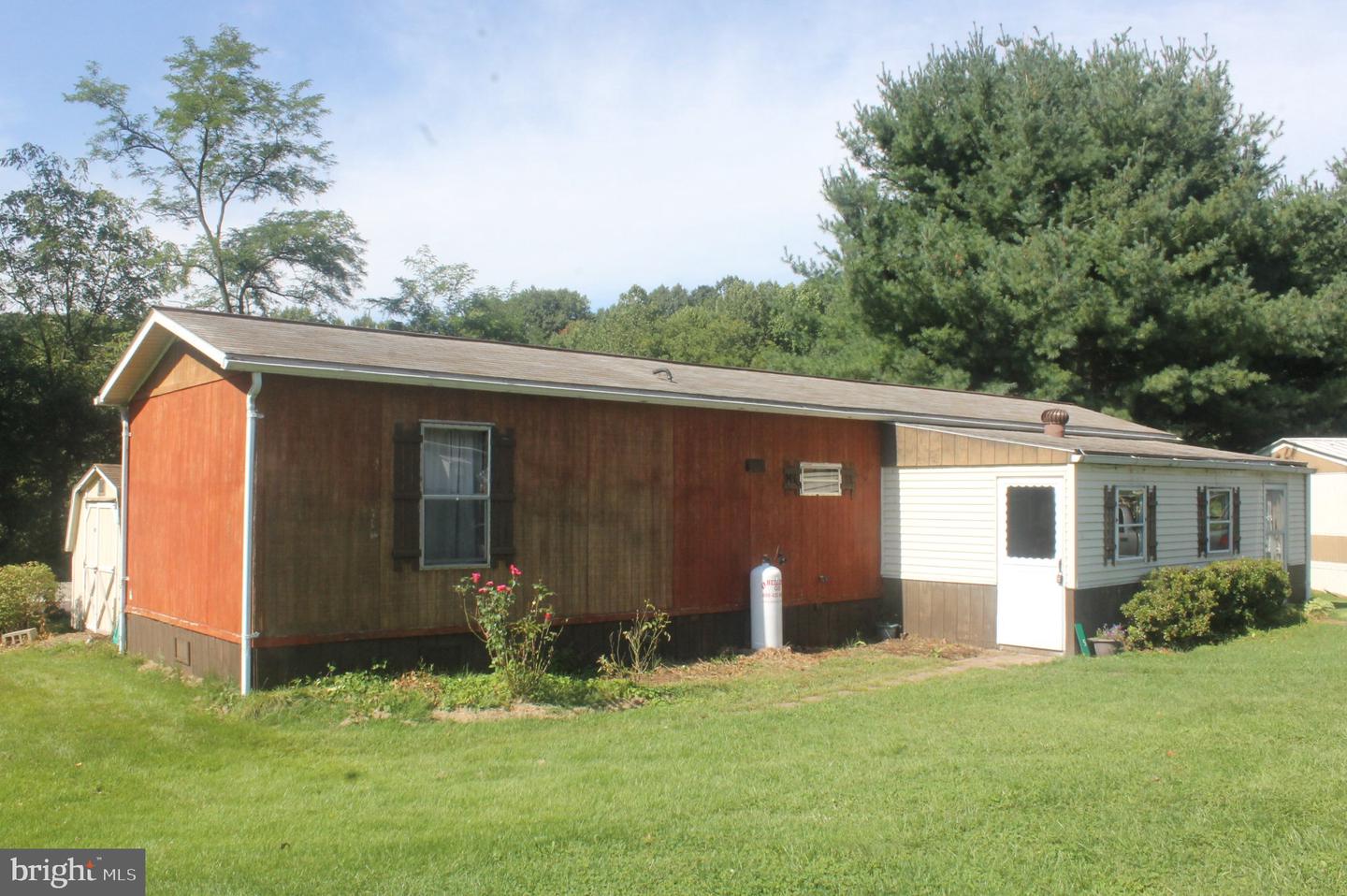 423 W 28th Division Hwy #Lot 5 — photo
