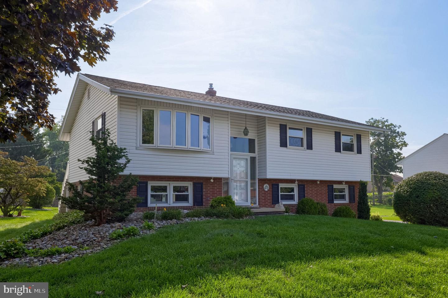2135 Brockton Rd — photo