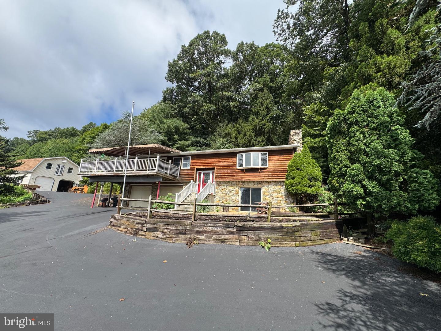 186 Shenks Ferry Rd — photo