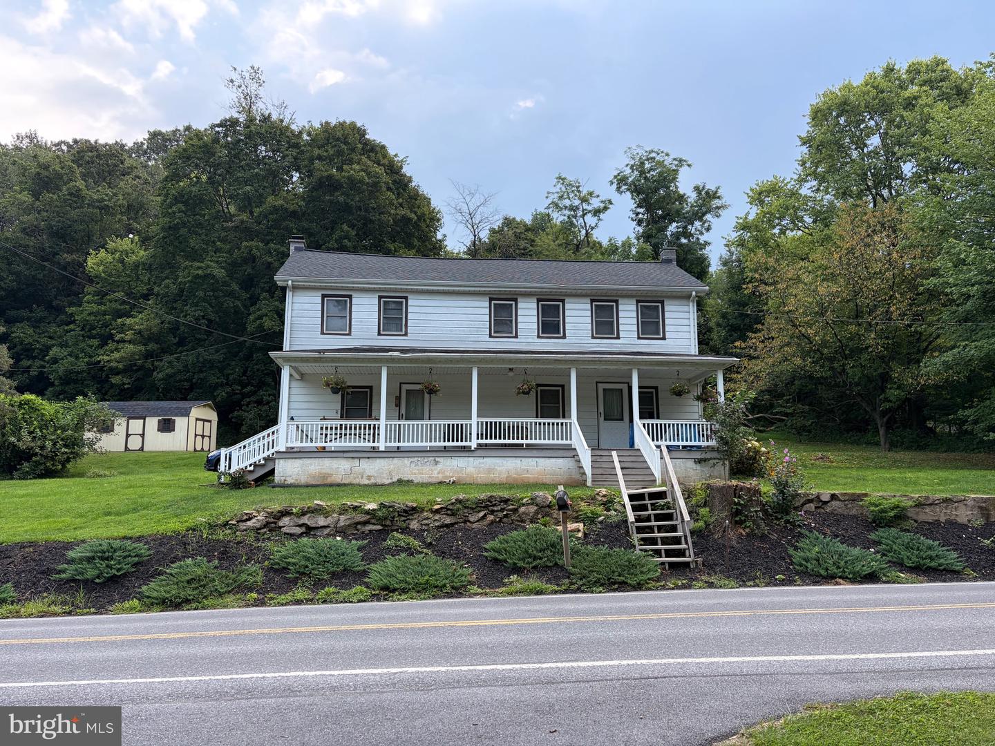 1055 Rawlinsville Rd — photo