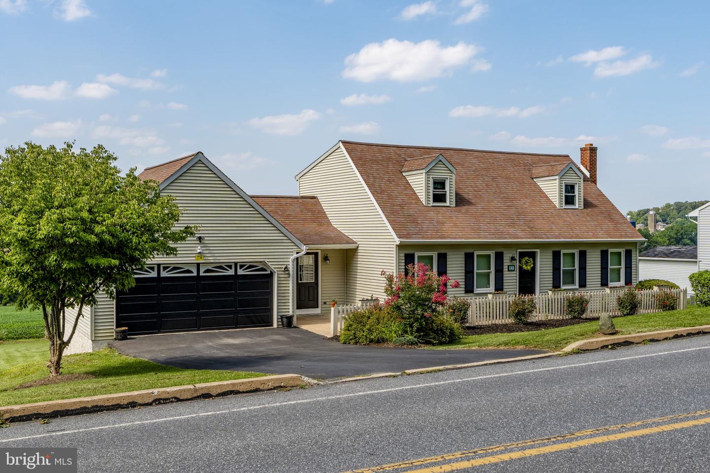 148 Valley View Dr — photo