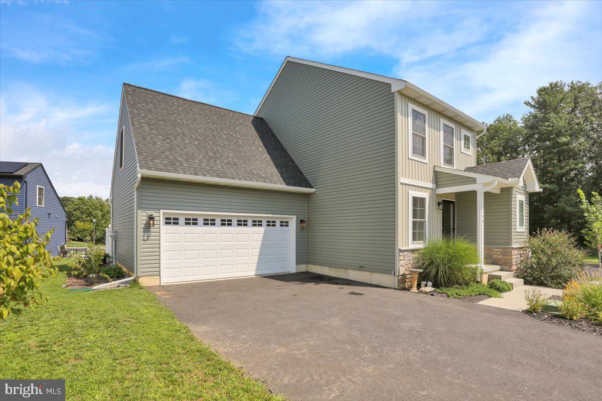 116 Meadows Bnd, Lititz, PA 17543 — photo 2