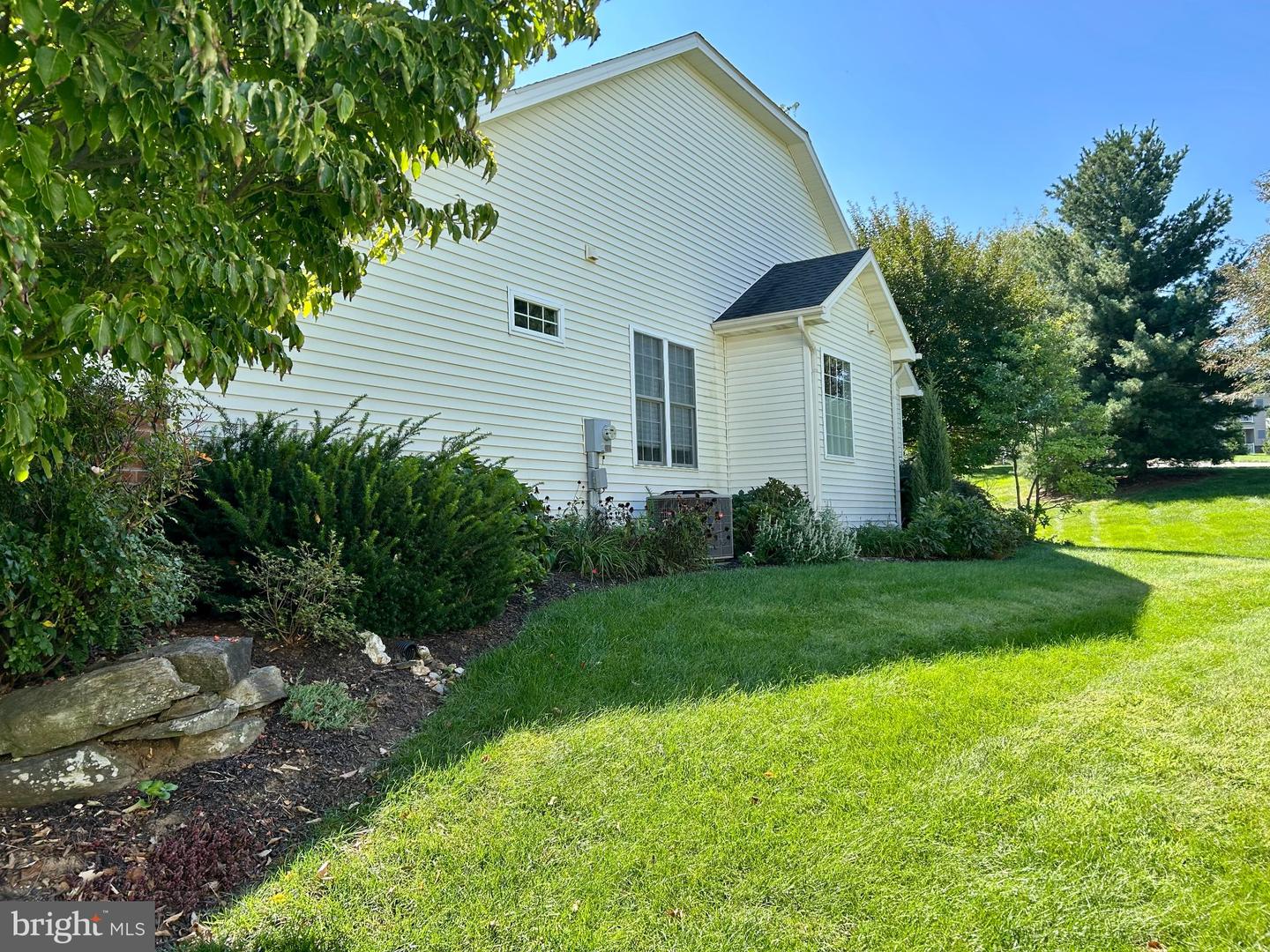 207 Sutherland Road, Lancaster, PA 17603 — photo 3