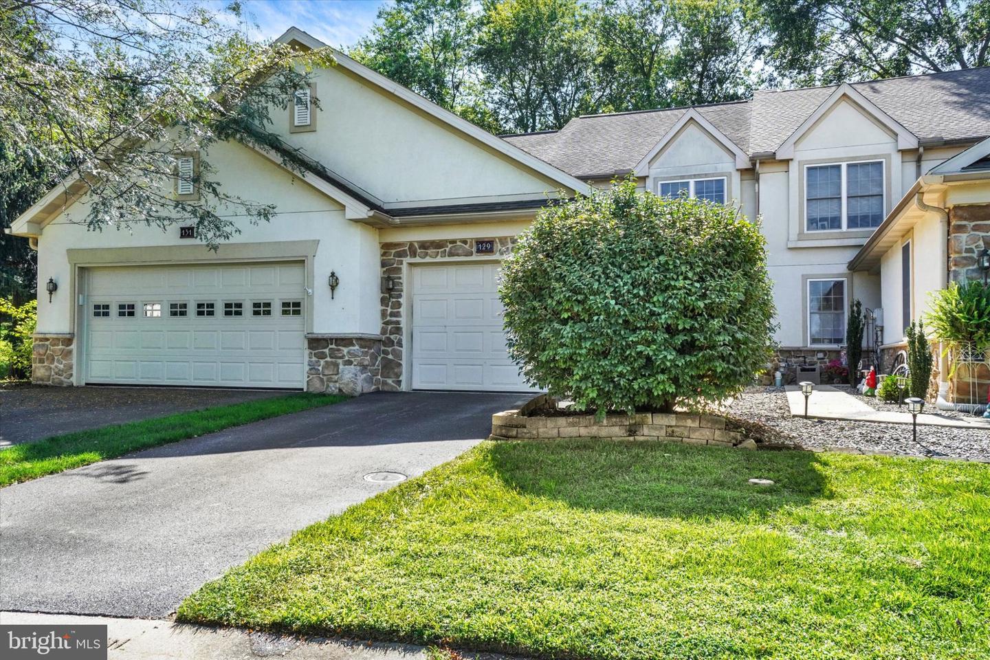 129 Creekgate Ct — photo
