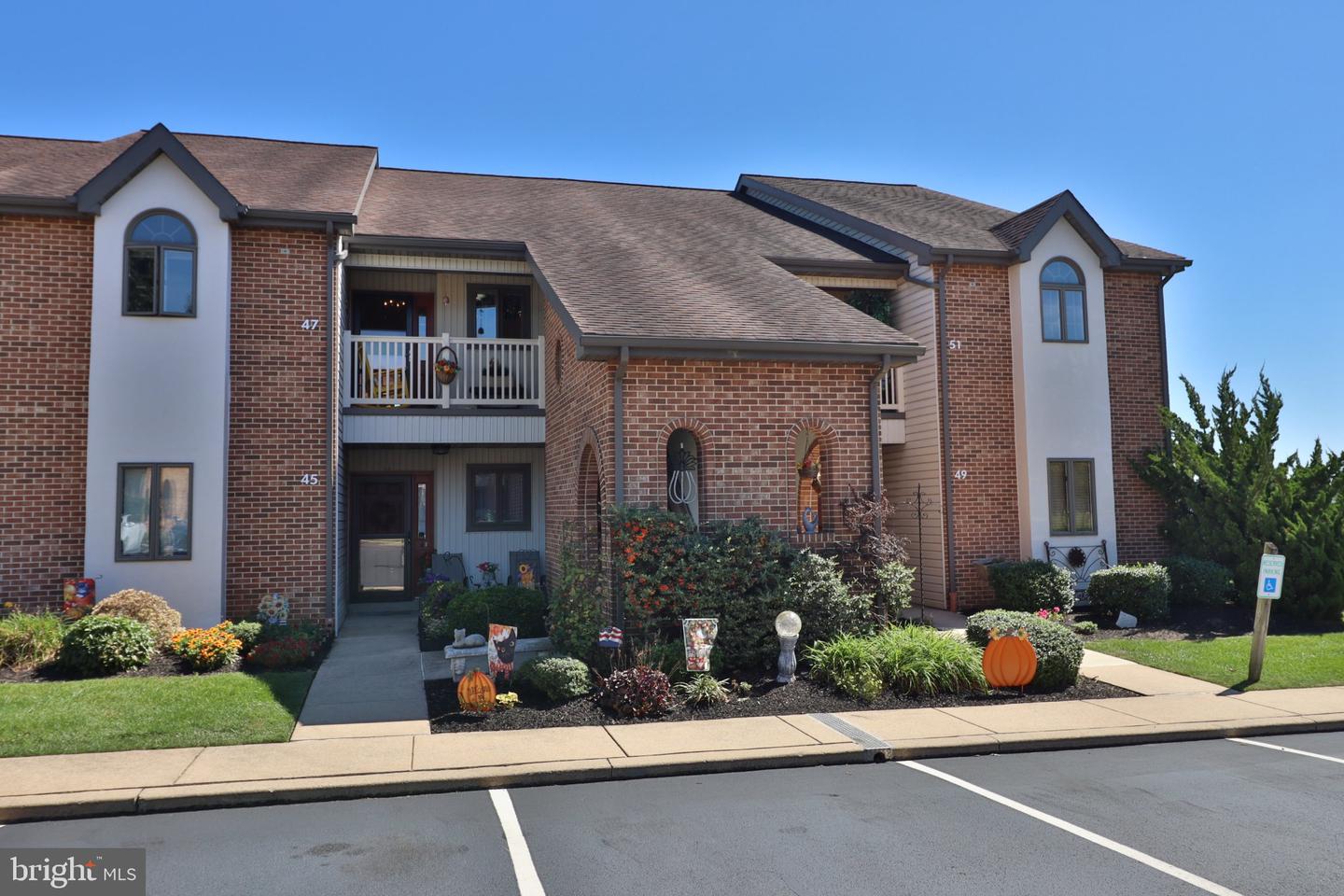 47 Black Oak Dr — photo
