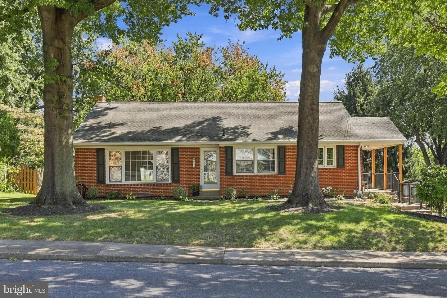 941 Pleasant View Rd — photo