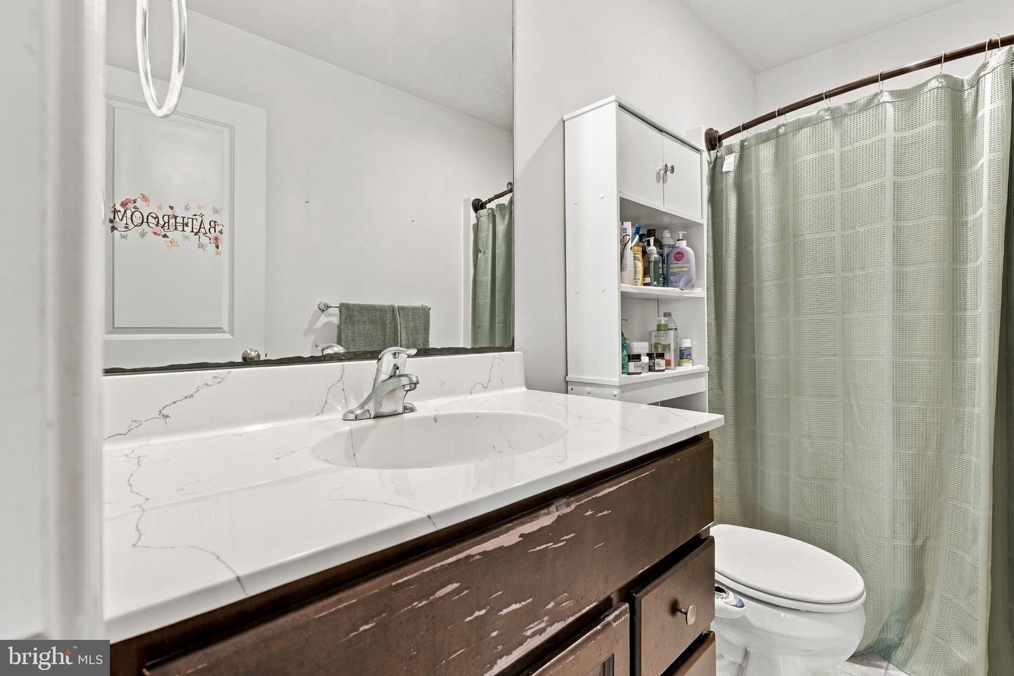 703 Danforth Cir — photo