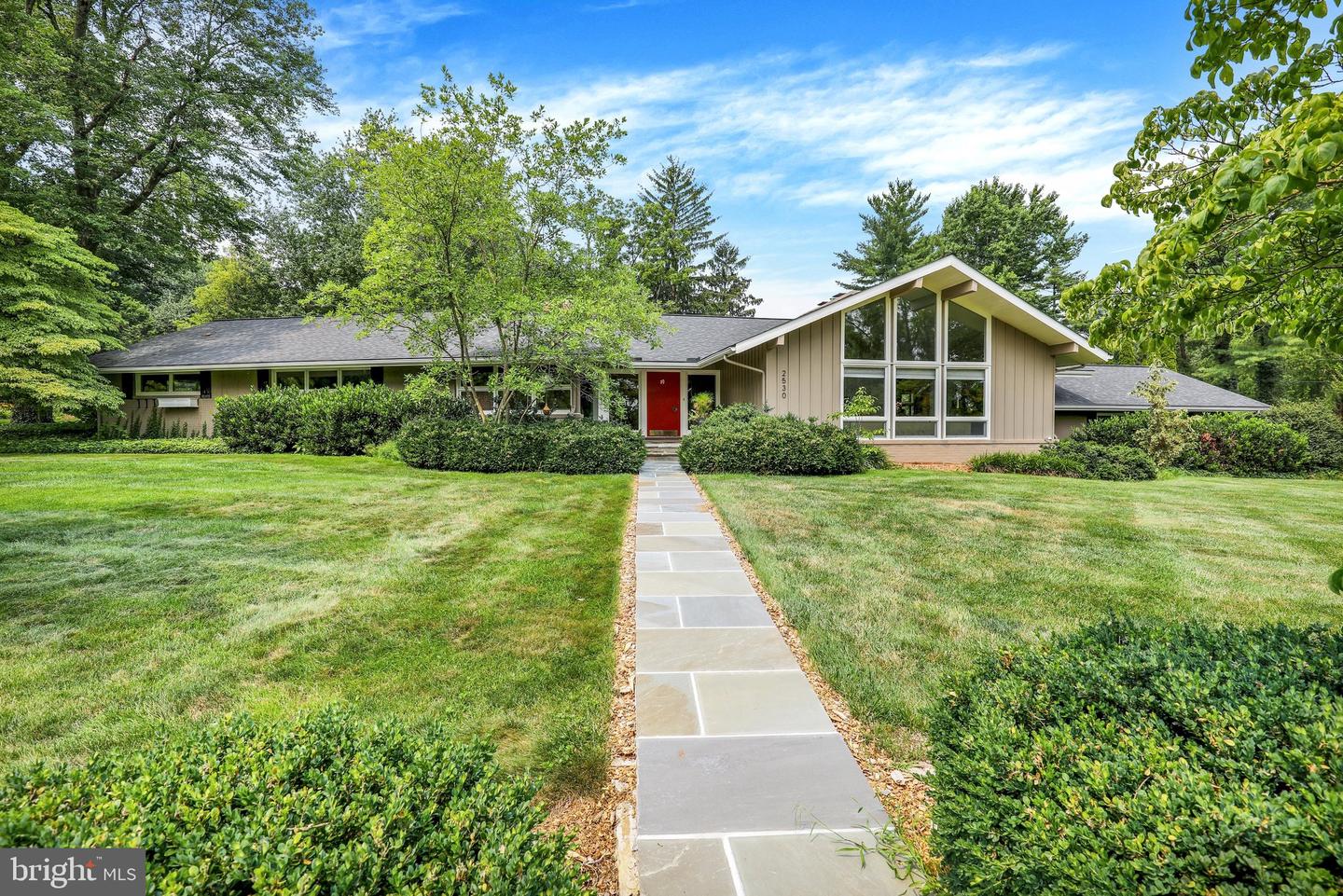 2530 Mondamin Farm Rd — photo