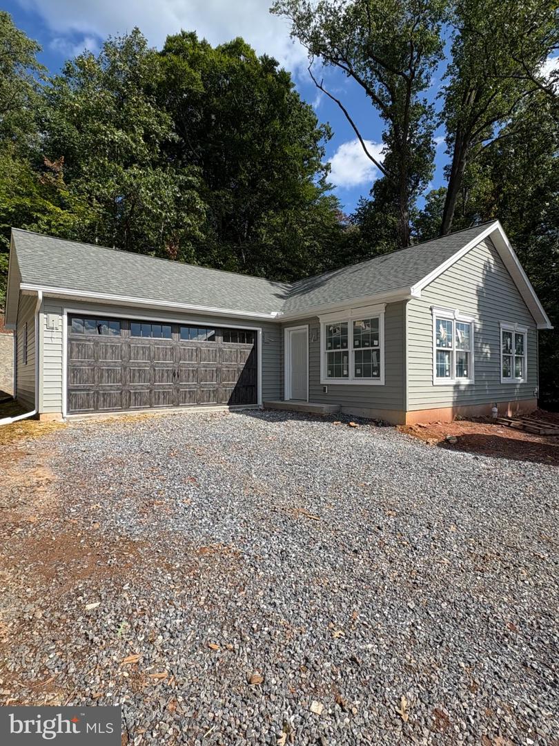303 W Swartzville Rd — photo