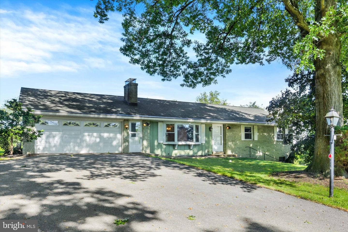 1250 Ridge Rd — photo