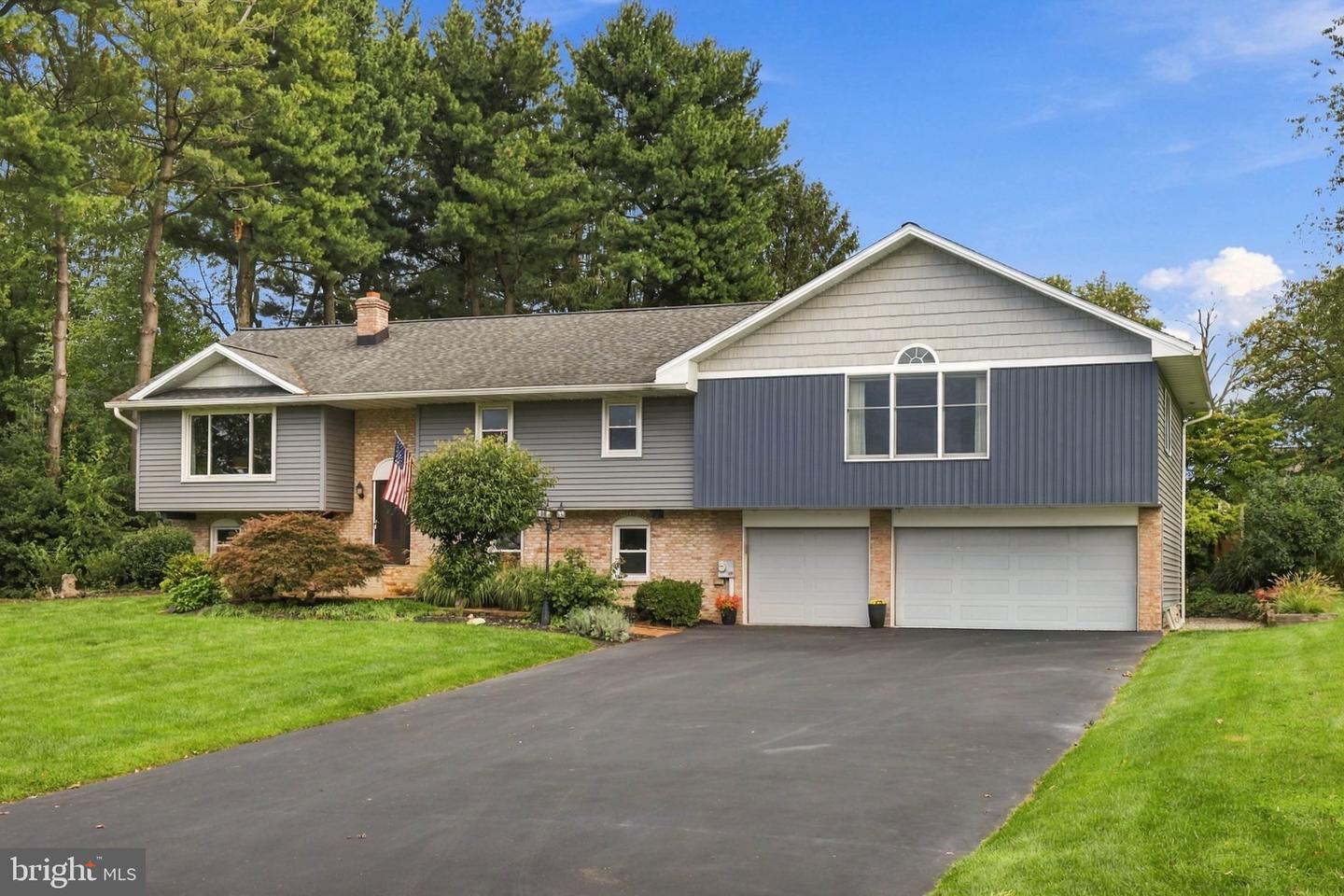 207 Weaver Dr — photo