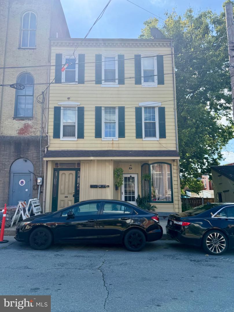 30 N 2nd St #Apt. C — photo
