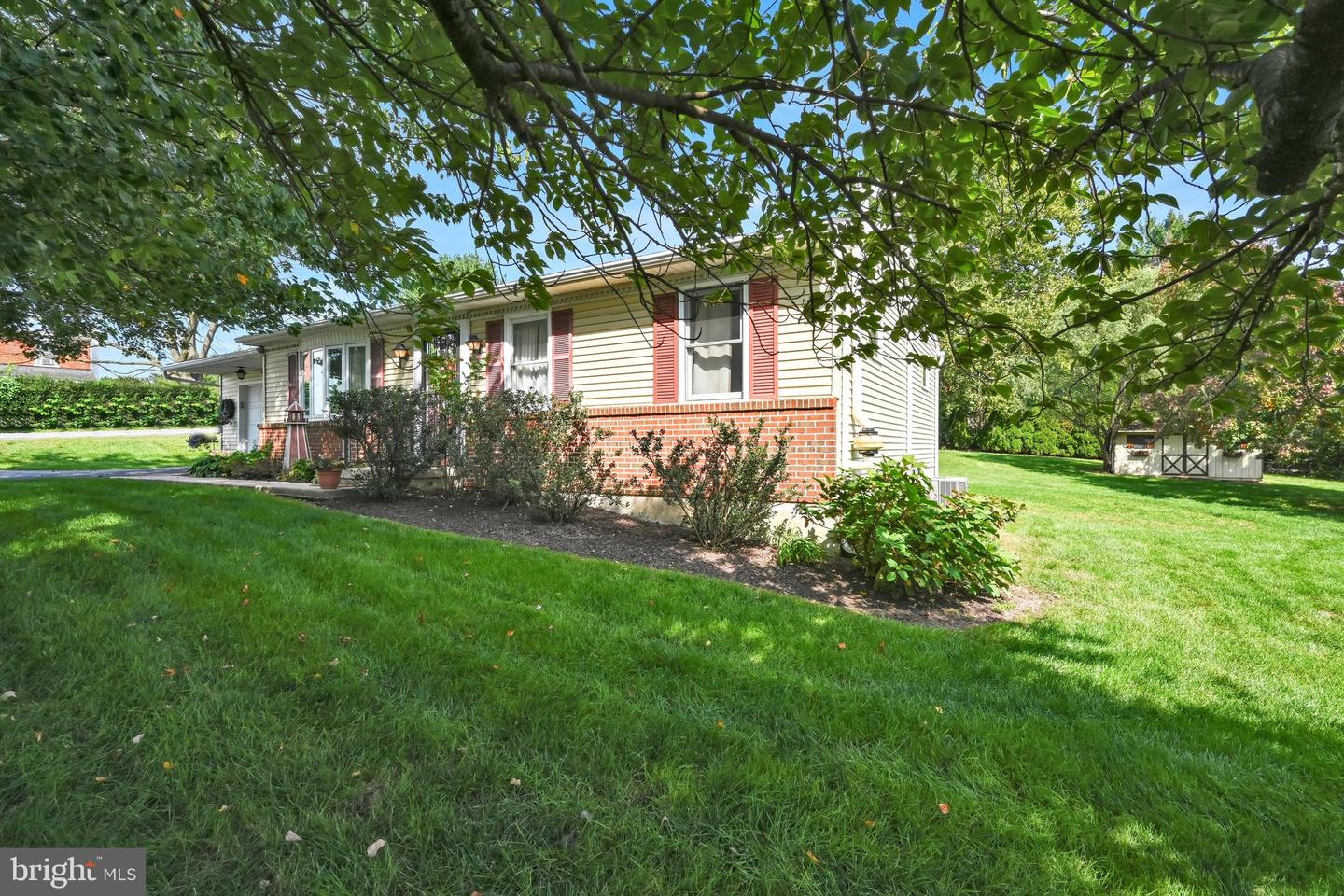 1519 E Newport Road, Lititz, PA 17543 — photo 3