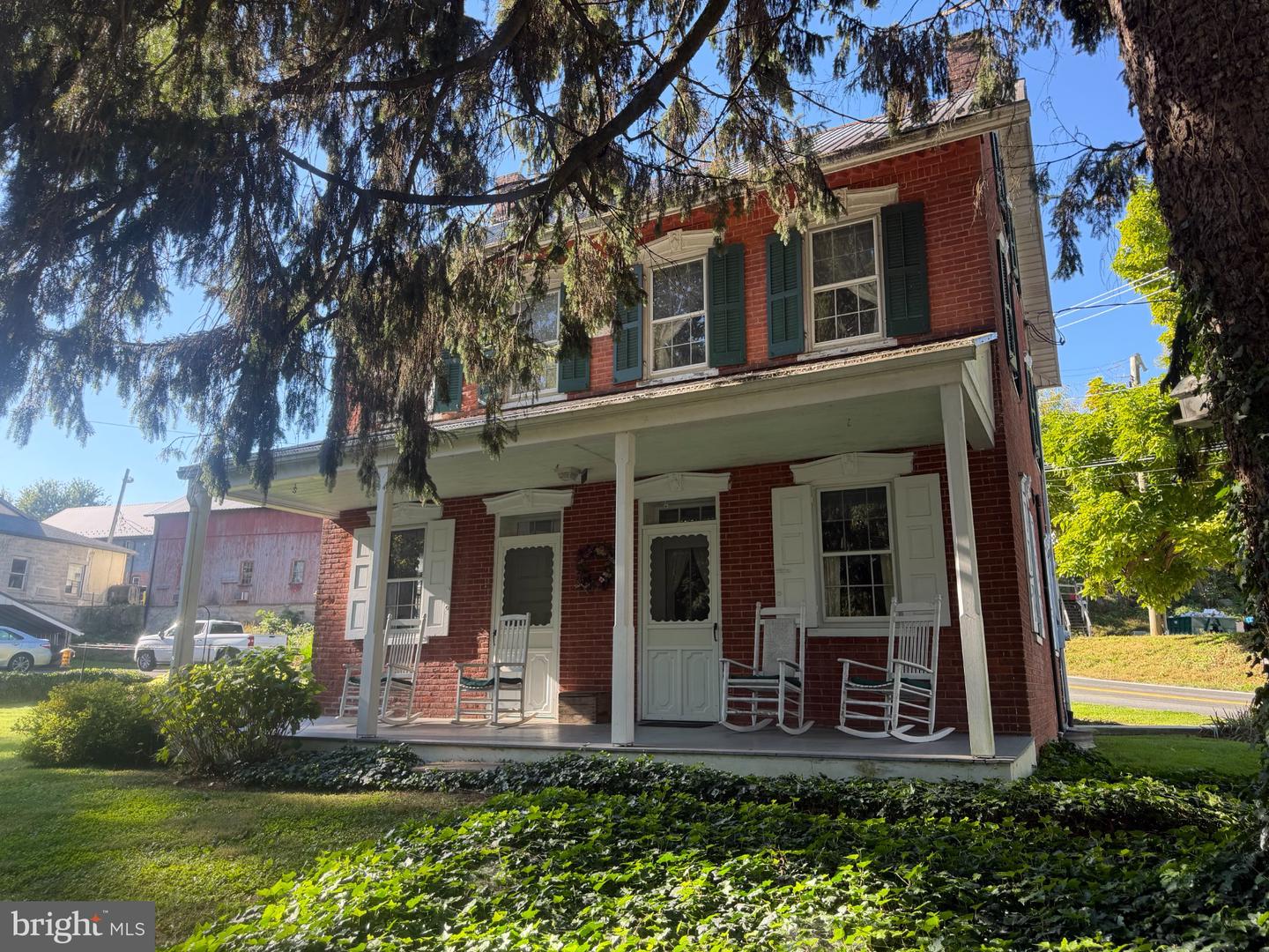 314 E Meadow Valley Road, Lititz, PA 17543 — photo 2