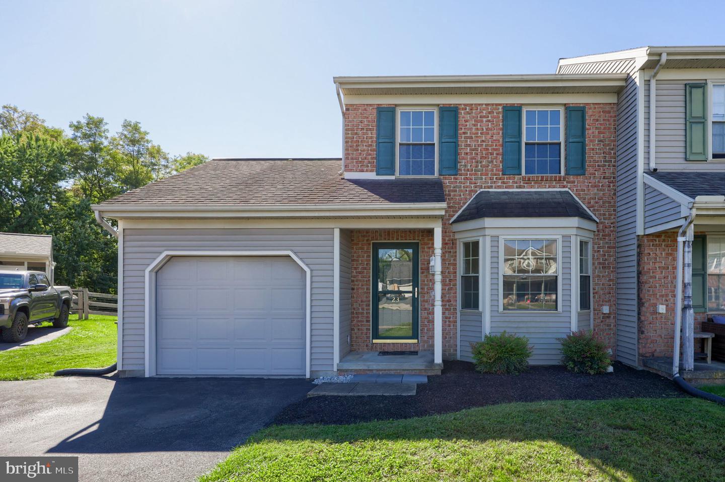 23 Windemere Ct — photo