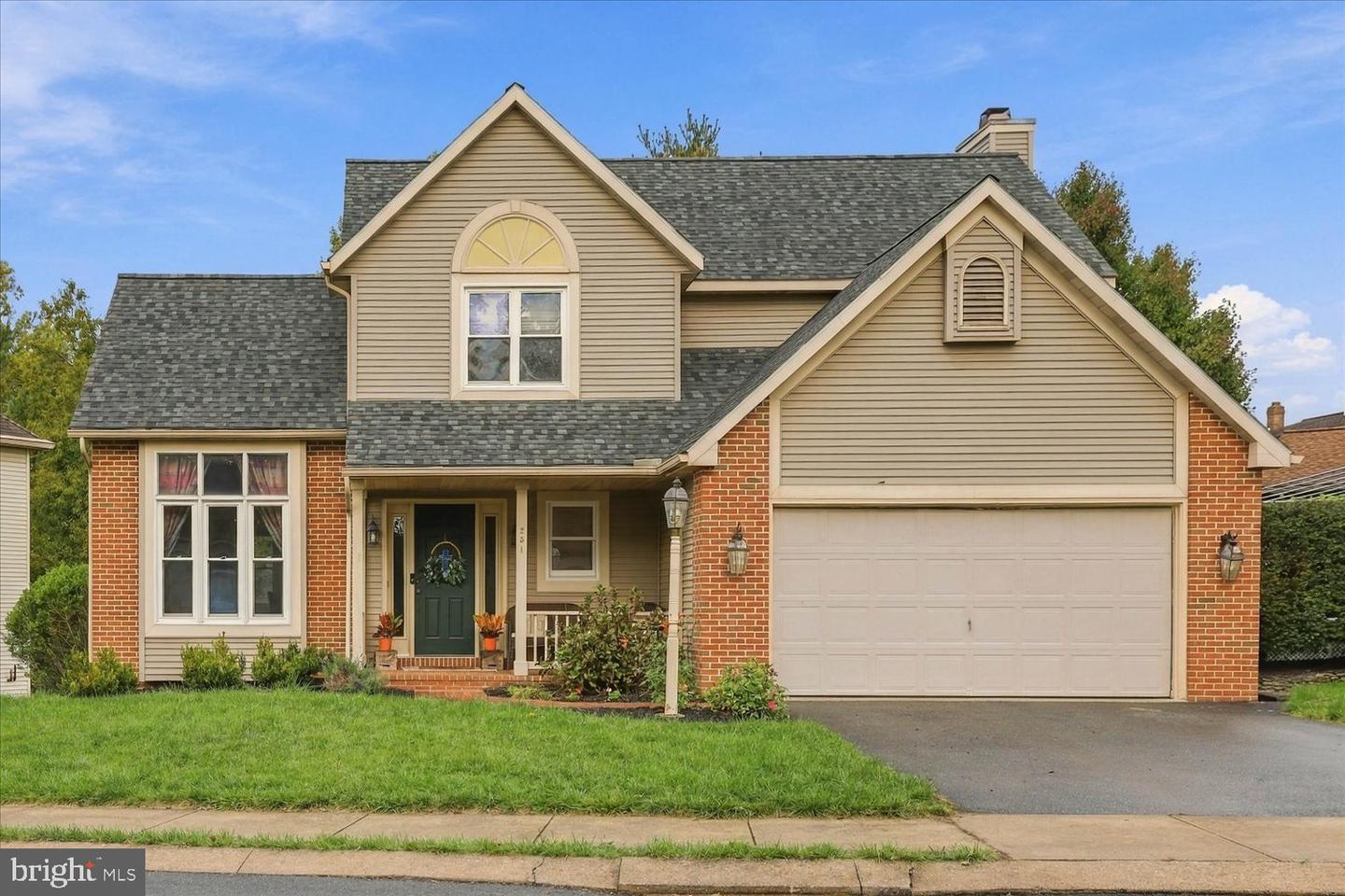 251 Mason Dr — photo