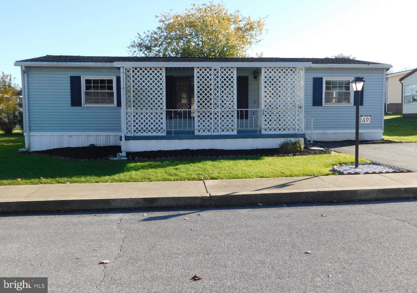 69 Stony Run Vlg — photo