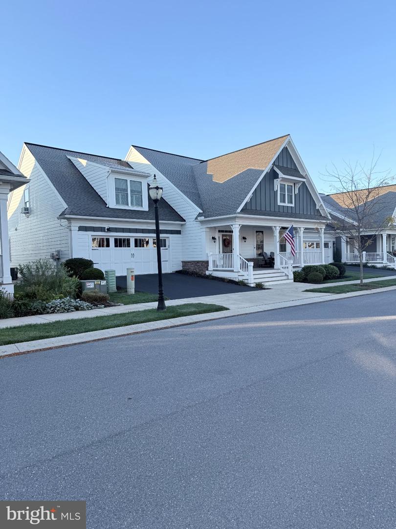 410 Declaration Ave — photo