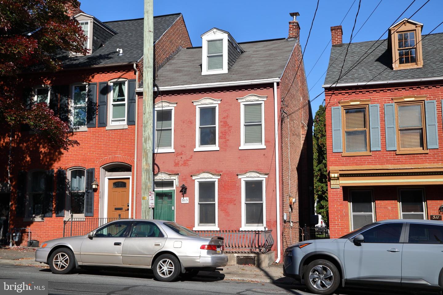 513 W Orange St — photo