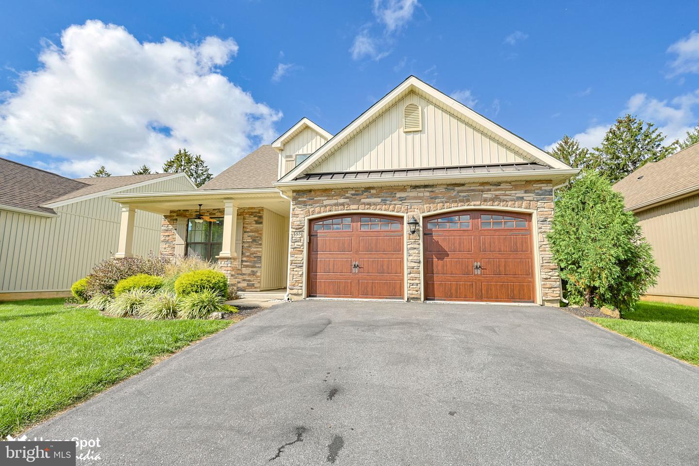 3551 Daylily Dr — photo