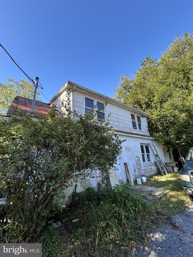 1846 & 1898 Independent Rd — photo