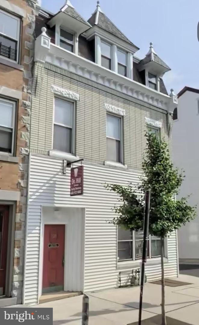 1120 Hamilton St — photo