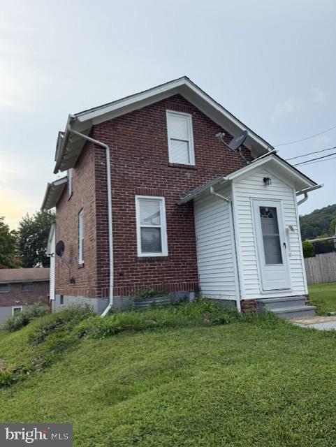 1324 Fretz Ave — photo