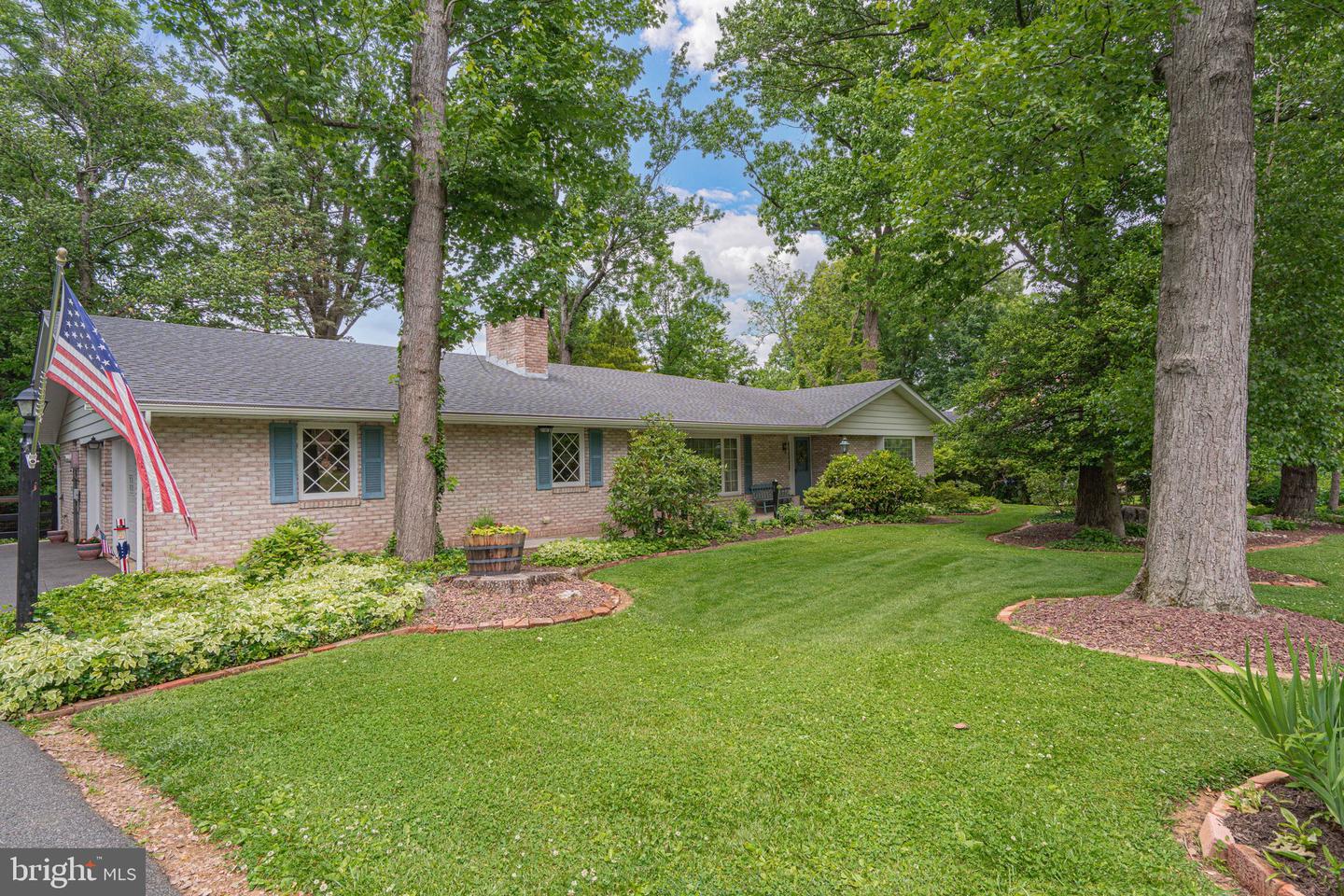 3831 Oakwood Trl — photo