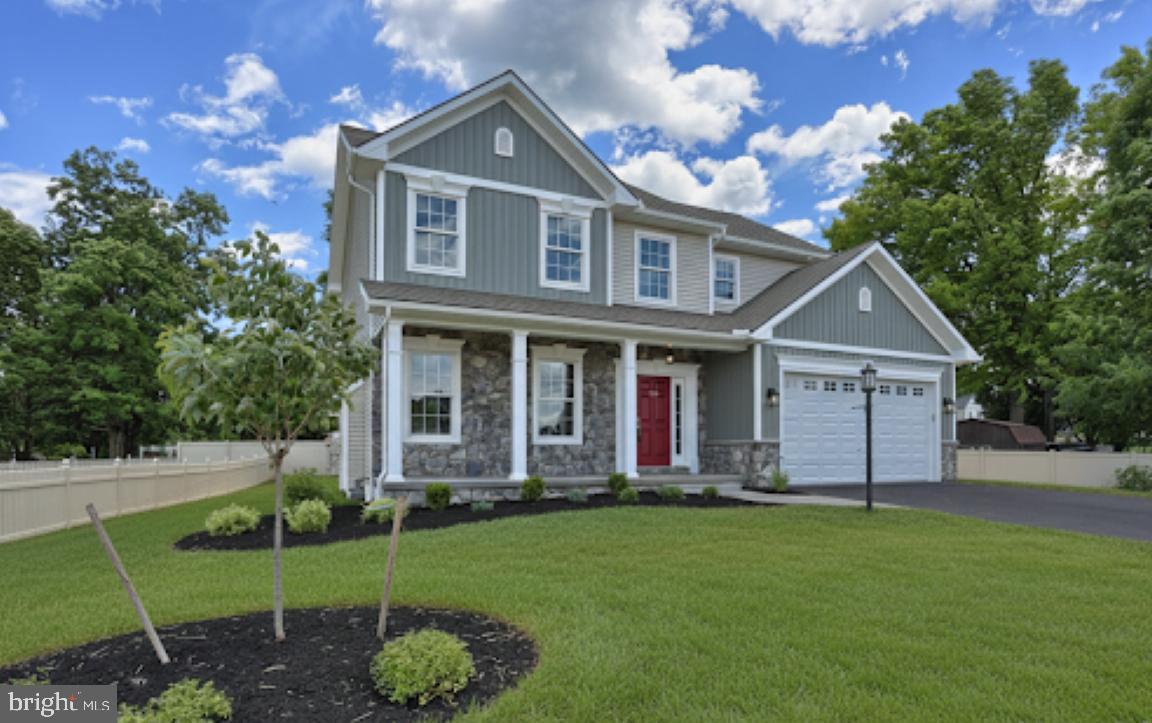 01 Rolling Meadow Road, Lebanon, PA 17046