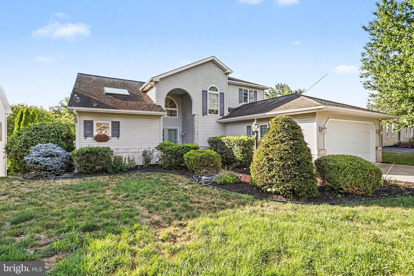 532 Waterside Cir L-0133 — photo