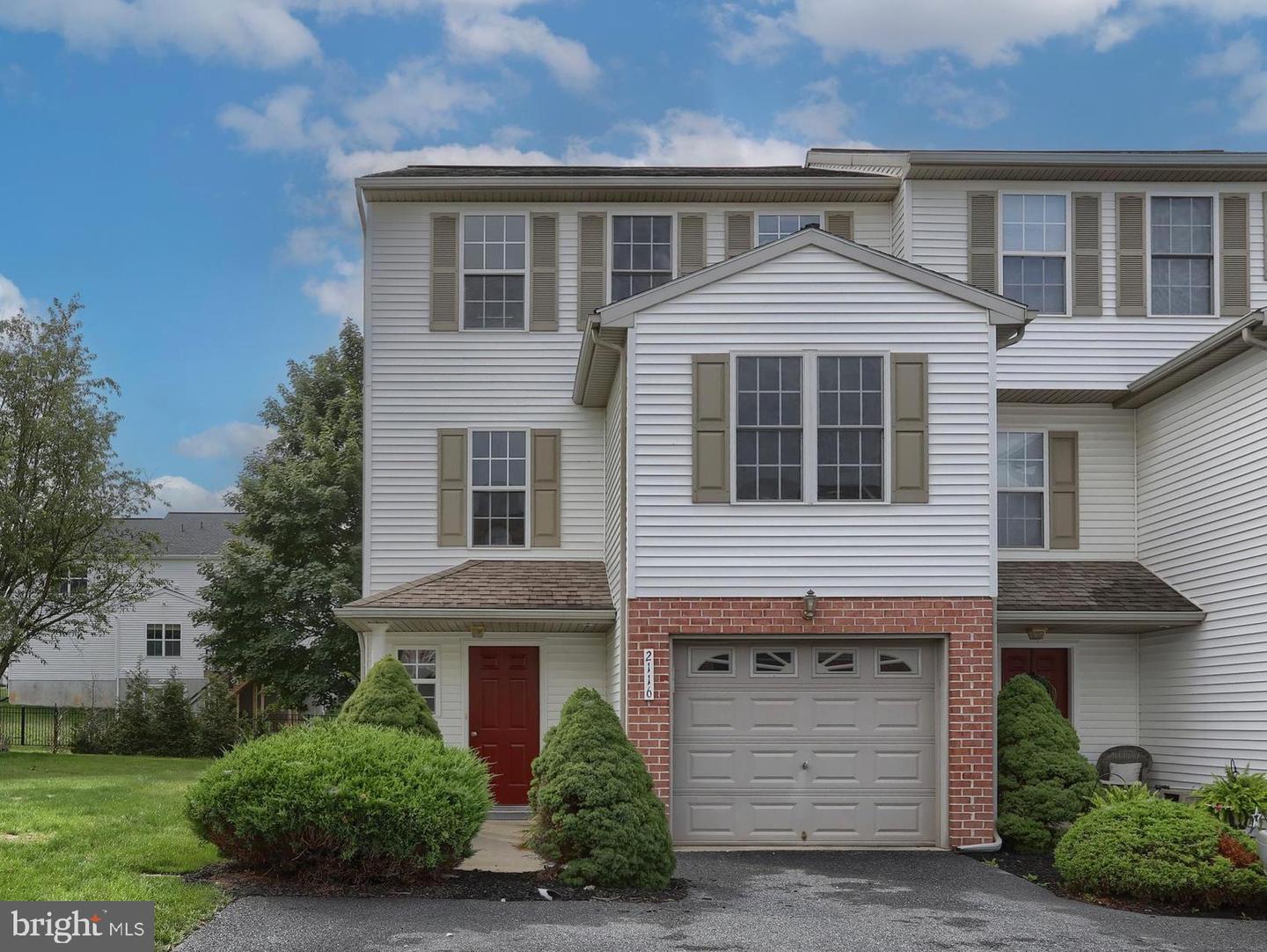 2116 Autumn Ct — photo